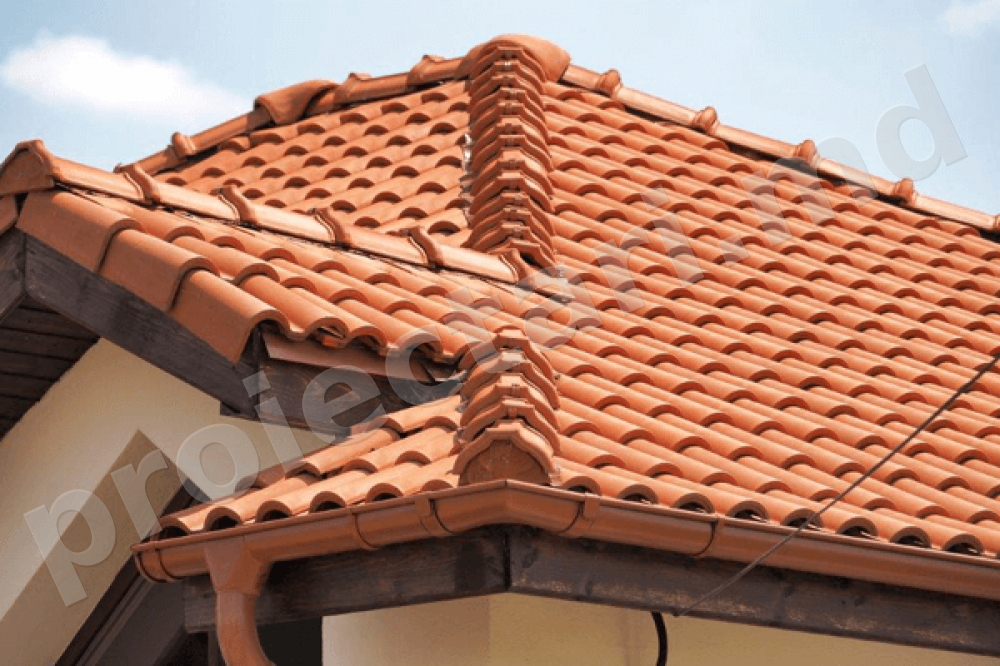 Ceramic roof tile