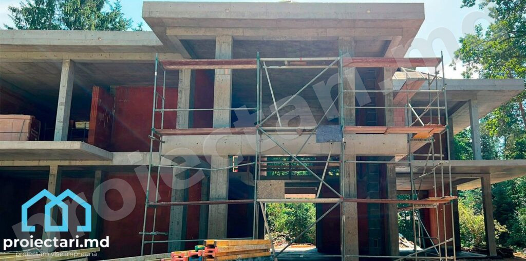 Proiect casă etaj și living spațios
